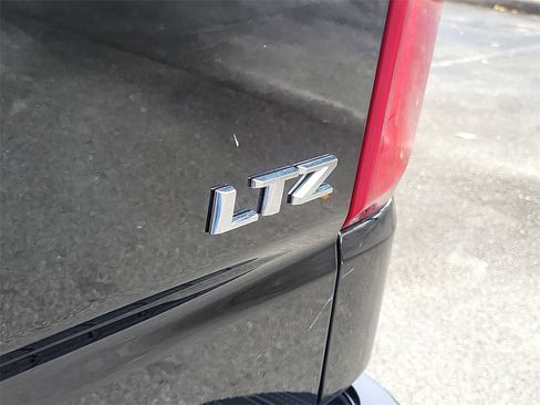 Used 2024 Chevrolet Silverado 1500 LTZ image 7