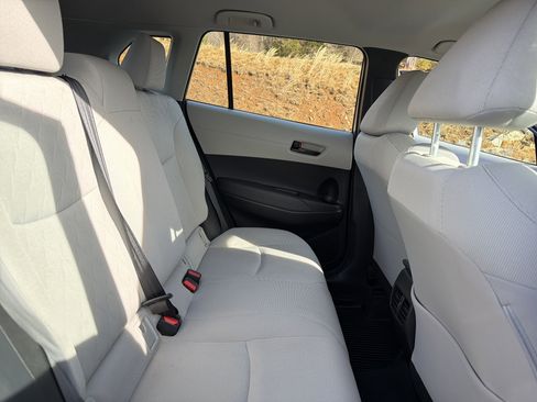 Certified 2024 Toyota Corolla Cross L image 20