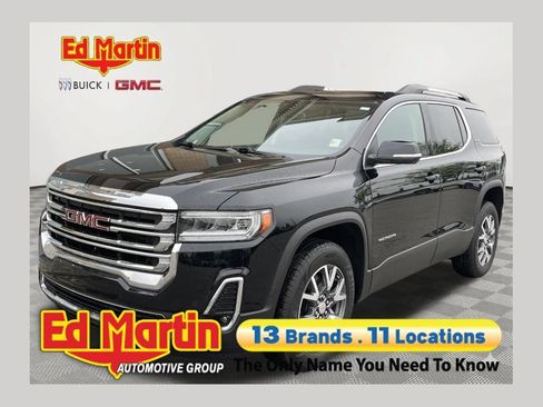 Certified 2023 GMC Acadia SLT AWD/4WD image 1