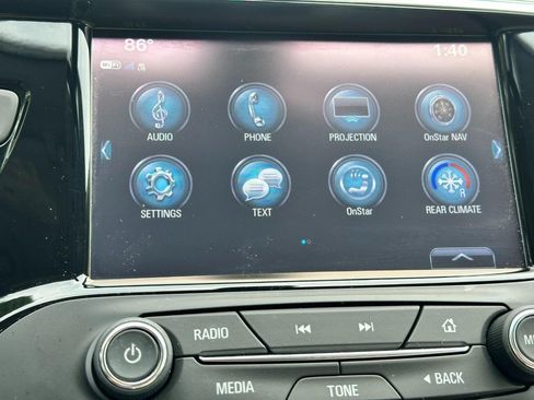 Used 2020 Buick Envision Essence FWD image 24