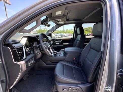 New 2026 GMC Sierra 1500 Denali w/ Denali Reserve Package AWD/4WD image 16
