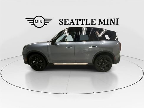 New 2026 MINI Cooper Countryman S w/ Comfort Package Max AWD/4WD image 7