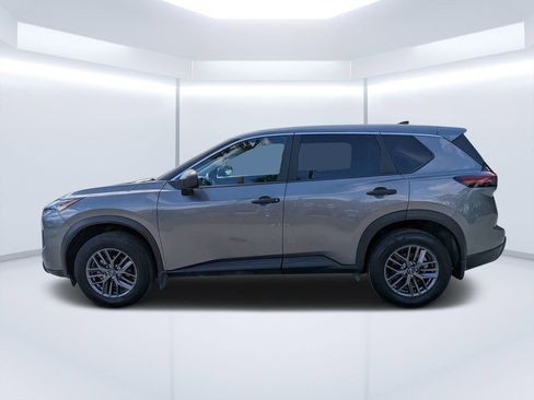 Used 2024 Nissan Rogue S FWD image 6
