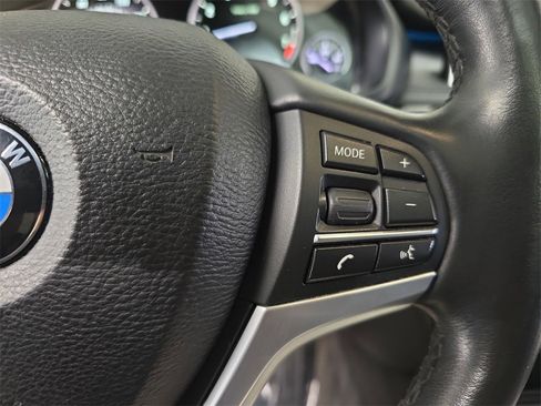 Used 2017 BMW X5 xDrive50i image 21