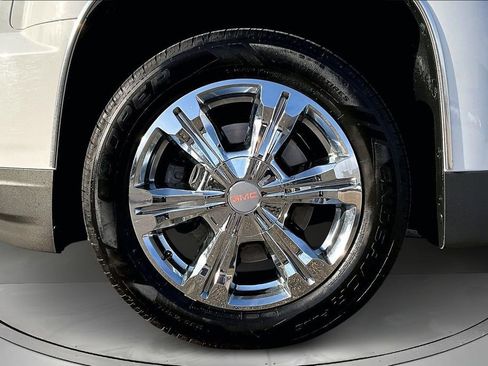 Used 2017 GMC Terrain SLE w/ Technology Package image 30