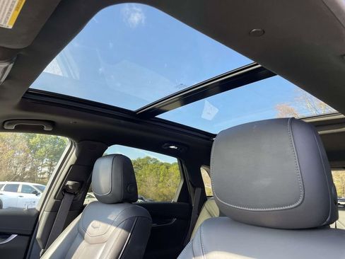 Used 2024 Cadillac XT5 Premium Luxury image 19