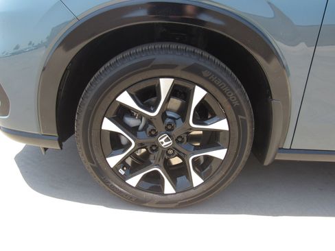 New 2026 Honda HR-V EX-L image 3