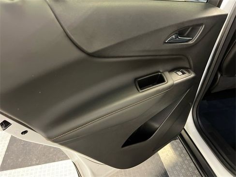 Used 2021 Chevrolet Equinox Premier w/ LPO, Floor Liner Package image 18