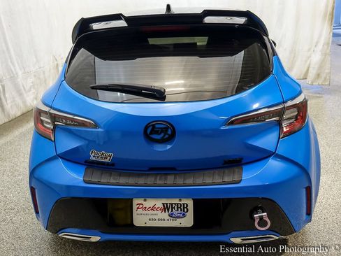Used 2022 Toyota Corolla XSE FWD image 6