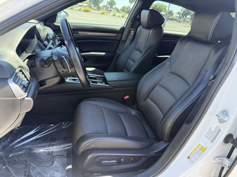 Used 2022 Honda Accord Sport image 13
