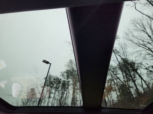 New 2026 Land Rover Range Rover Sport SE image 27