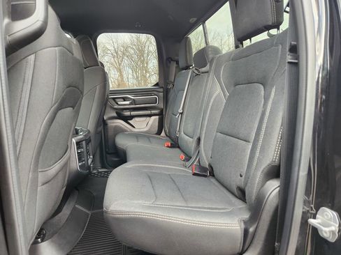 Used 2019 RAM 1500 Big Horn image 29