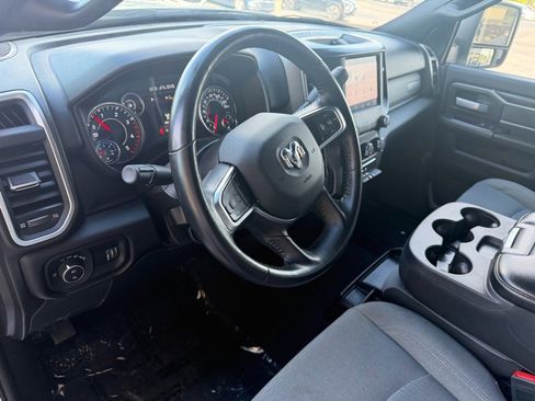 Used 2024 RAM 2500 Big Horn AWD/4WD image 37