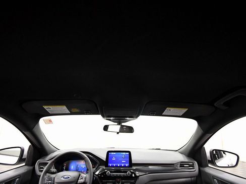 Used 2025 Ford Escape ST-Line Select image 16