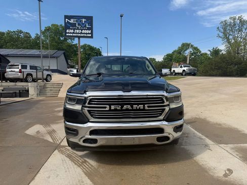 Used 2021 RAM 1500 Laramie AWD/4WD image 4