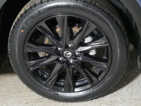 Used 2025 MAZDA CX-5 Carbon Edition image 15