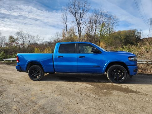 New 2026 RAM 1500 Laramie w/ Night Edition AWD/4WD image 17