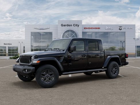 New 2026 Jeep Gladiator Sport AWD/4WD image 3
