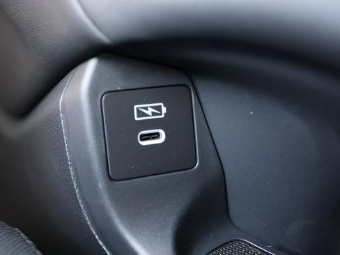 New 2026 Honda HR-V LX image 21