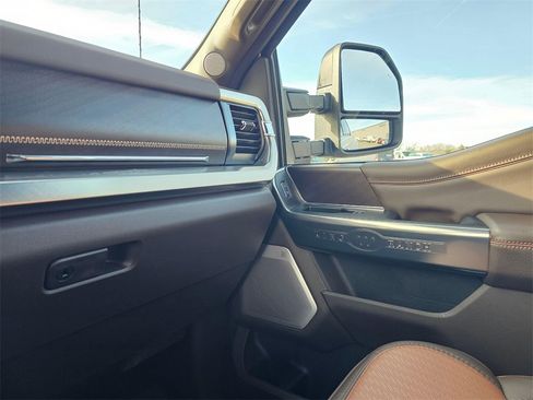 Used 2026 Ford F450 King Ranch w/ FX4 Off-Road Package image 28