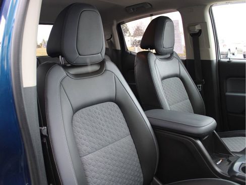 Used 2019 Chevrolet Colorado Z71 image 26