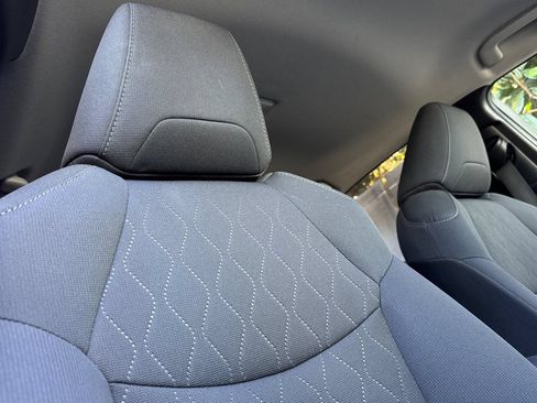 Used 2022 Toyota Corolla LE w/ Carpet Mat Package (TMS) FWD image 16
