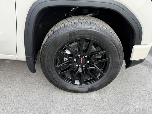 New 2026 GMC Sierra 1500 Pro w/ Graphite Edition image 12