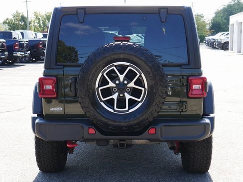 Used 2024 Jeep Wrangler Unlimited Rubicon image 5