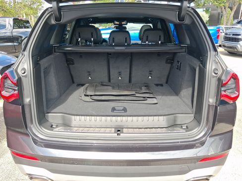 Used 2023 BMW X3 xDrive30i w/ Premium Package AWD/4WD image 5