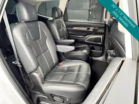 Used 2022 Kia Telluride EX w/ EX Premium Package AWD/4WD image 17