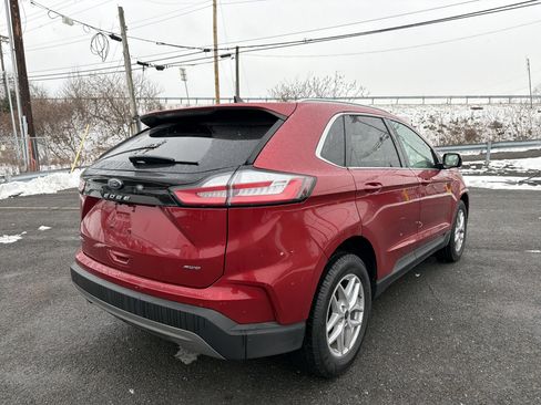 Used 2023 Ford Edge SEL w/ Convenience Package image 6