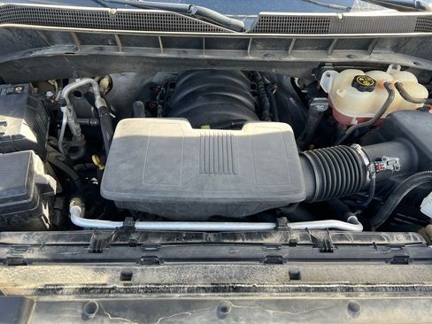 Used 2019 Chevrolet Silverado 1500 LT w/ All-Star Edition AWD/4WD image 43