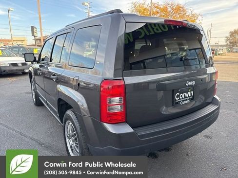 Used 2016 Jeep Patriot Sport image 7