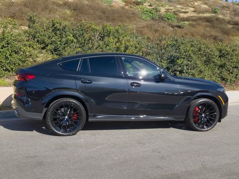 New 2026 BMW X6 xDrive40i image 4