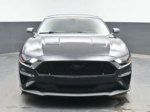 Used 2018 Ford Mustang GT Premium w/ Black Accent Package RWD image 3
