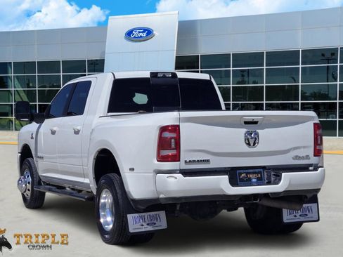 Used 2024 RAM 3500 Laramie w/ Towing Technology Group image 4