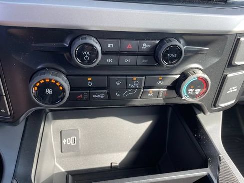 New 2026 Ford F250 XLT w/ XLT Premium Package AWD/4WD image 52