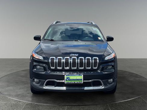Used 2017 Jeep Cherokee Limited AWD/4WD image 3