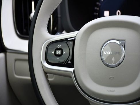 New 2026 Volvo XC60 T8 Ultra w/ Protection Package Premier image 21