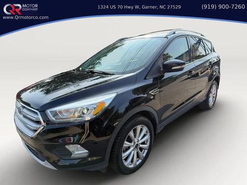 Used 2017 Ford Escape Titanium AWD/4WD image 12