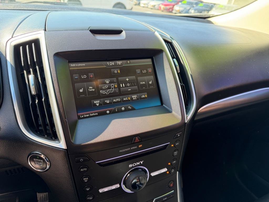 Used 2015 Ford Edge Titanium w/ Technology Package AWD/4WD image 41