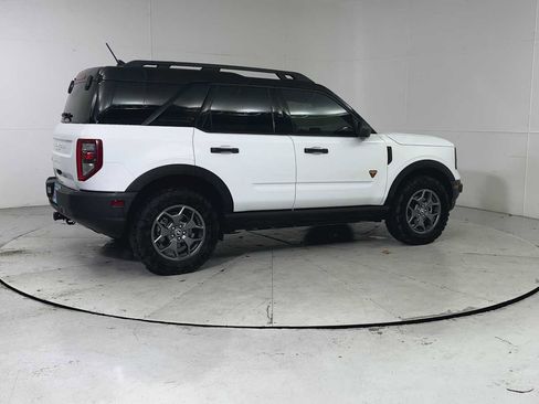 Used 2024 Ford Bronco Sport Badlands image 9