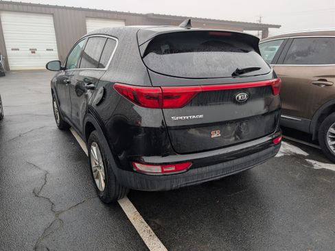 Used 2019 Kia Sportage LX image 7