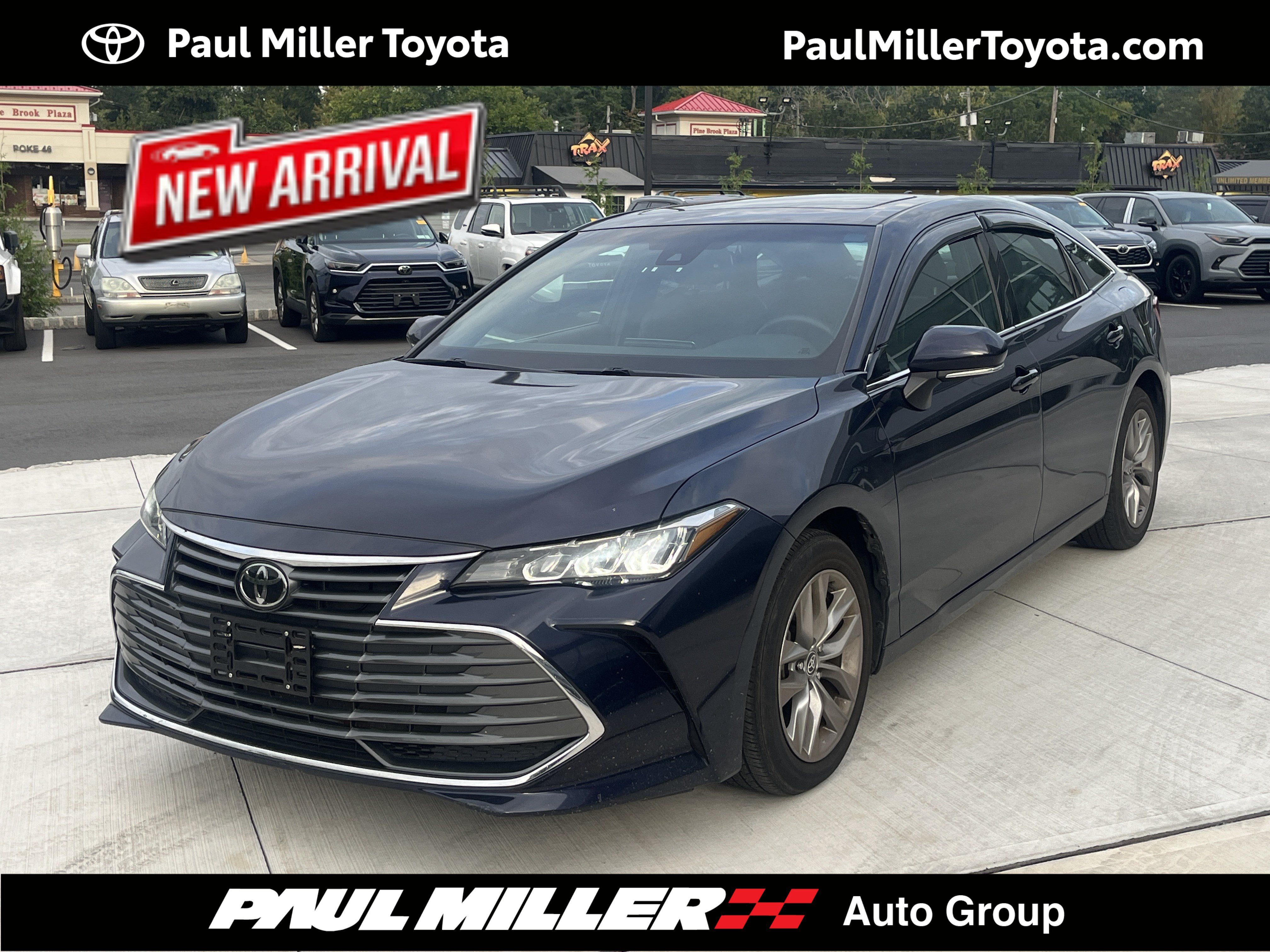 Certified 2022 Toyota Avalon XLE w/ Moonroof Package FWD 360° Tour