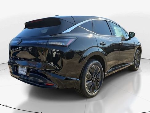 New 2026 Nissan Murano Platinum image 10