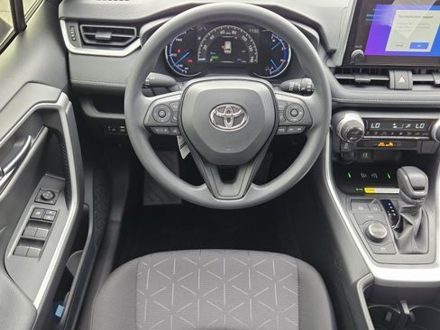 New 2025 Toyota RAV4 XLE image 6
