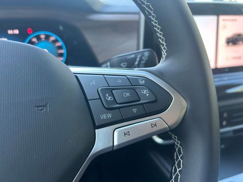 New 2026 Volkswagen Atlas SE image 17