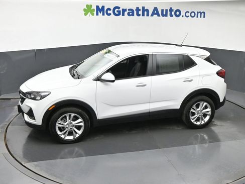 Used 2023 Buick Encore GX Preferred w/ Cold Weather Comfort Package AWD/4WD image 18