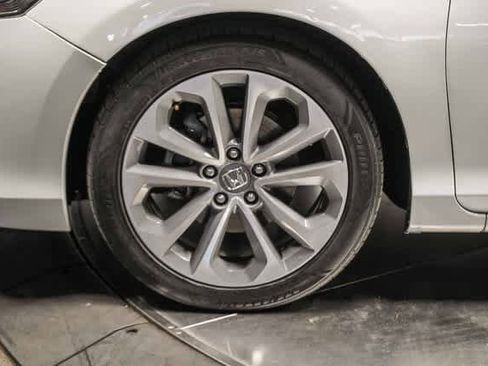 Used 2013 Honda Accord Sport image 9