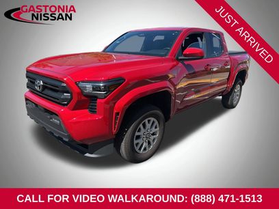 Used 2025 Toyota Tacoma SR5